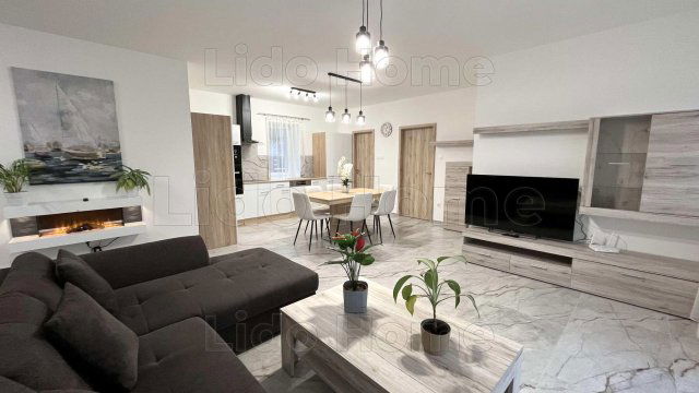 Eladó családi ház, Balatonbogláron 159.9 M Ft, 3 szobás