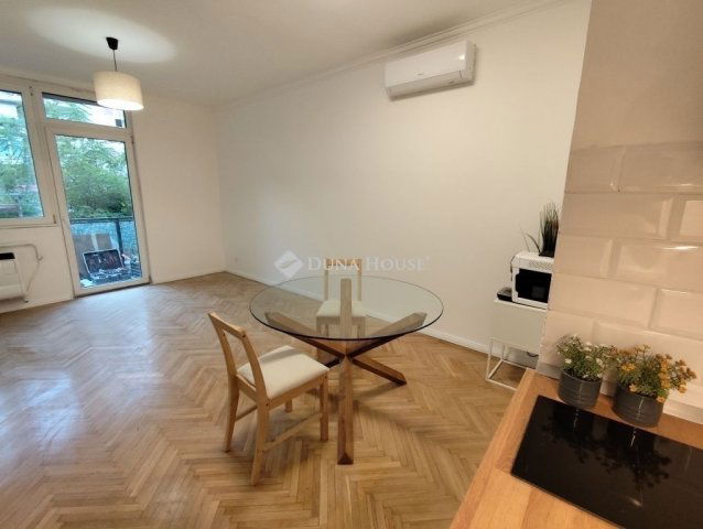 Eladó téglalakás, Budapesten, XIII. kerületben 76 M Ft, 2 szobás