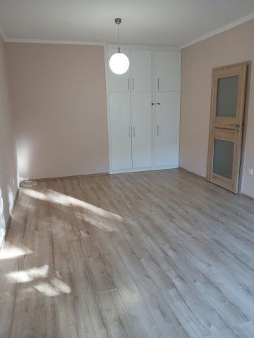 Kiadó téglalakás, albérlet, Debrecenben 160 E Ft / hó