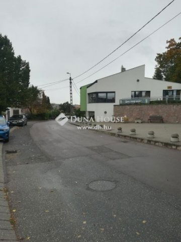 Eladó sorház, Egerben 70 M Ft, 4 szobás / költözzbe.hu