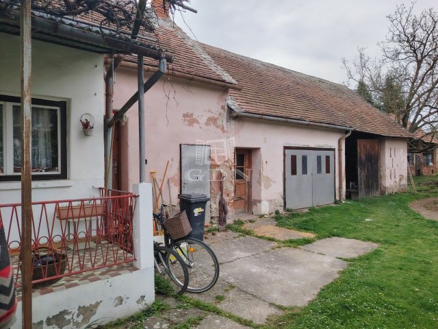 Eladó családi ház, Csákánydoroszlón 16 M Ft, 2 szobás