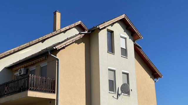 Eladó téglalakás, Győrött 49 M Ft, 3 szobás