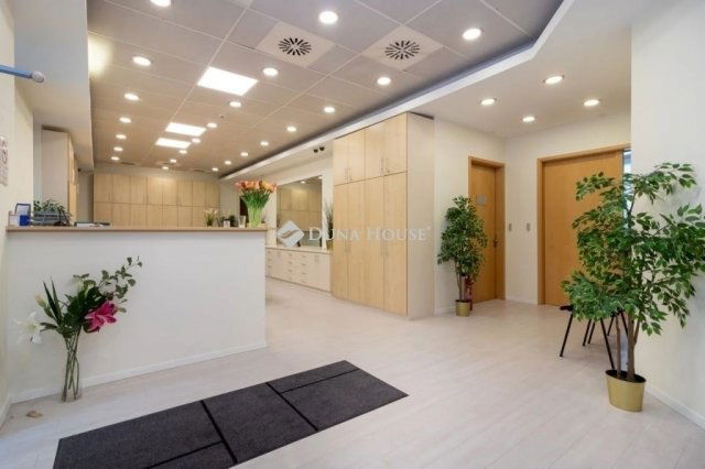 Eladó téglalakás, Budapesten, XIII. kerületben 876.8 M Ft