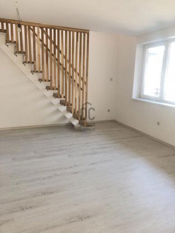 Eladó téglalakás, Budapesten, VII. kerületben 109.9 M Ft