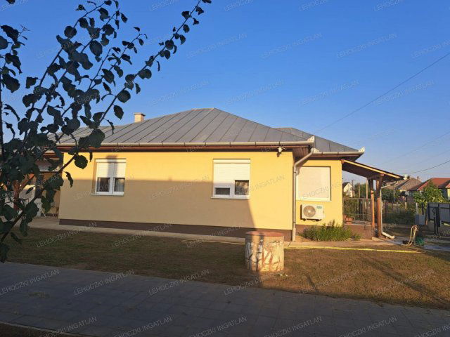 Eladó családi ház, Kállósemjénen 57 M Ft, 4 szobás