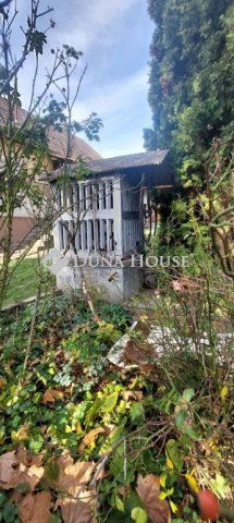 Eladó családi ház, Baranyajenőn 9 M Ft, 4 szobás