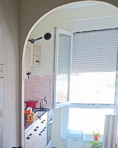 Eladó panellakás, Kaposváron 26.2 M Ft, 2 szobás