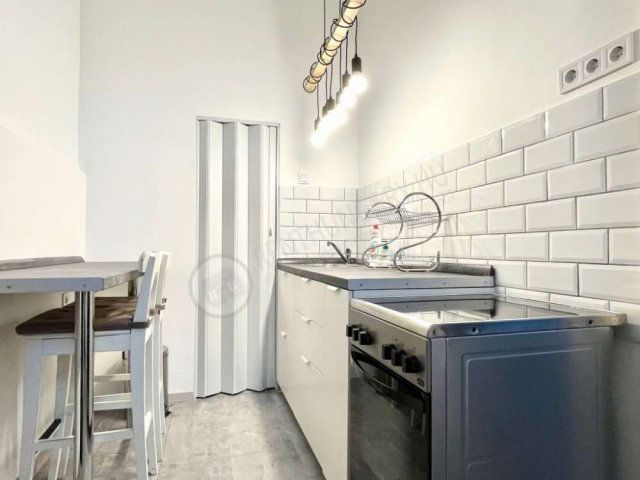 Kiadó téglalakás, albérlet, VII. kerületben, Garay utcában