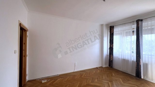 Kiadó téglalakás, albérlet, XIII. kerületben, Lehel téren