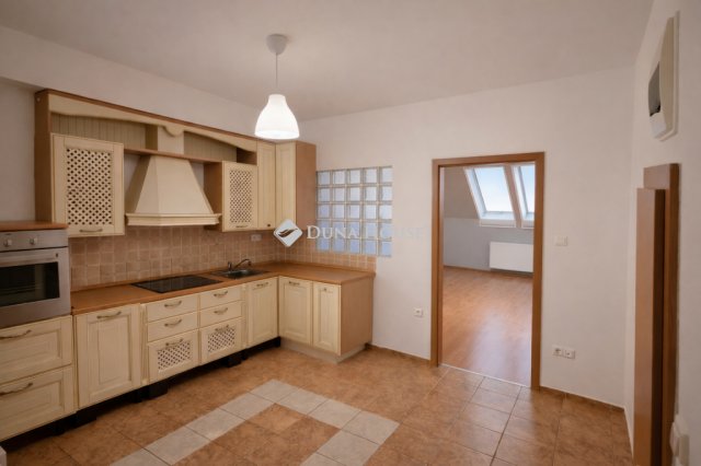 Eladó téglalakás, Budapesten, XIX. kerületben 84.9 M Ft