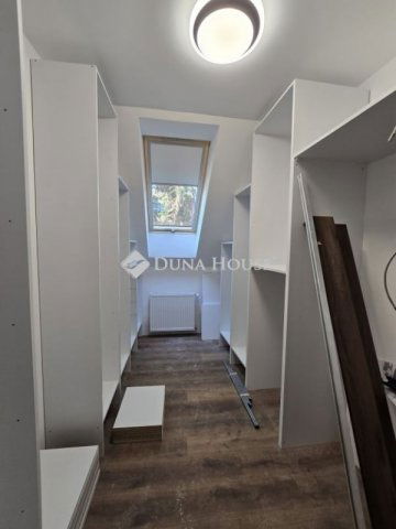 Eladó családi ház, Érden 229 M Ft, 3+2 szobás