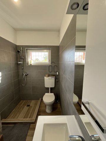 Eladó családi ház, Debrecenben 58.5 M Ft, 2 szobás