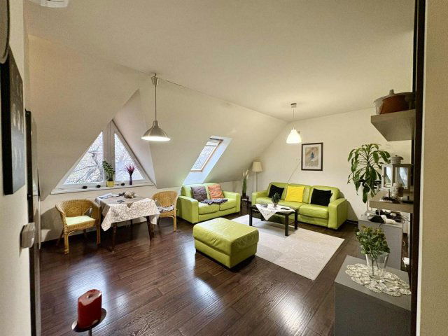 Kiadó téglalakás, albérlet, Debrecenben 220 E Ft / hó