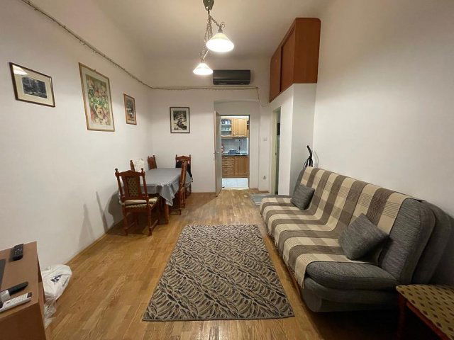 Eladó téglalakás, Budapesten, VII. kerületben, Hernád utcában