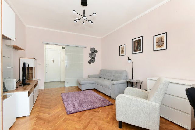 Eladó téglalakás, Budapesten, XIV. kerületben, Újvidék utcában