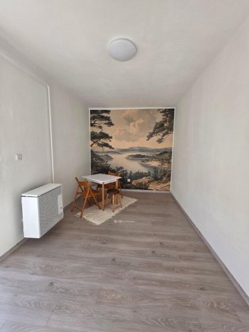 Eladó téglalakás, Pápán 44.9 M Ft, 2 szobás