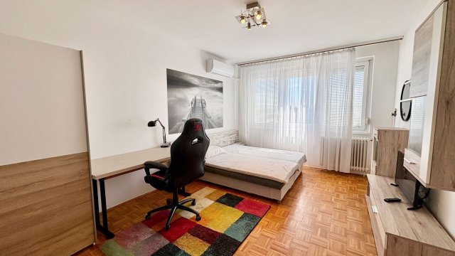 Kiadó téglalakás, albérlet, Debrecenben 220 E Ft / hó, 2 szobás