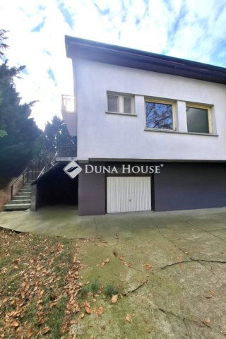 Eladó ikerház, Budapesten, III. kerületben 230 M Ft, 5 szobás
