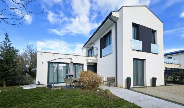 Eladó családi ház, Budapesten, II. kerületben 289 M Ft, 5 szobás