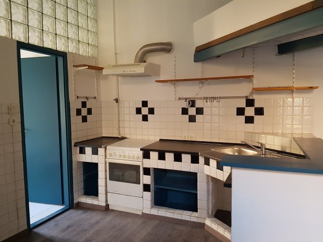 Kiadó téglalakás, albérlet, VI. kerületben, Dessewffy utcában