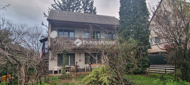 Eladó családi ház, Keszthelyen 99.9 M Ft, 5 szobás