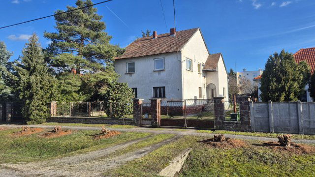 Eladó családi ház, Répcelakon 34.9 M Ft, 5 szobás