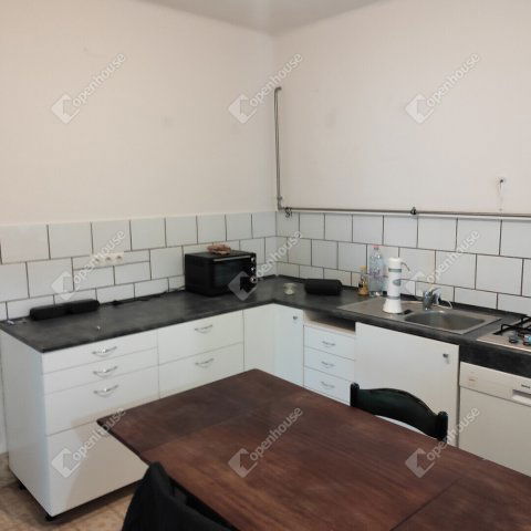 Eladó családi ház, Mezőlakon 18.9 M Ft, 3 szobás