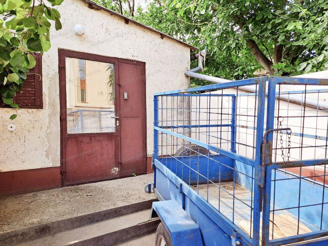 Eladó ipari ingatlan, Nyíregyházán 17 M Ft