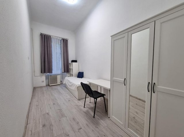 Kiadó téglalakás, albérlet, VI. kerületben, Vörösmarty utcában