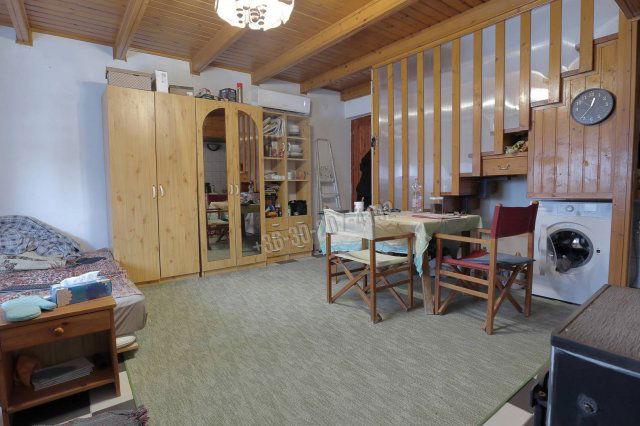 Eladó mezogazdasagi ingatlan, Dócon 27.9 M Ft, 2 szobás