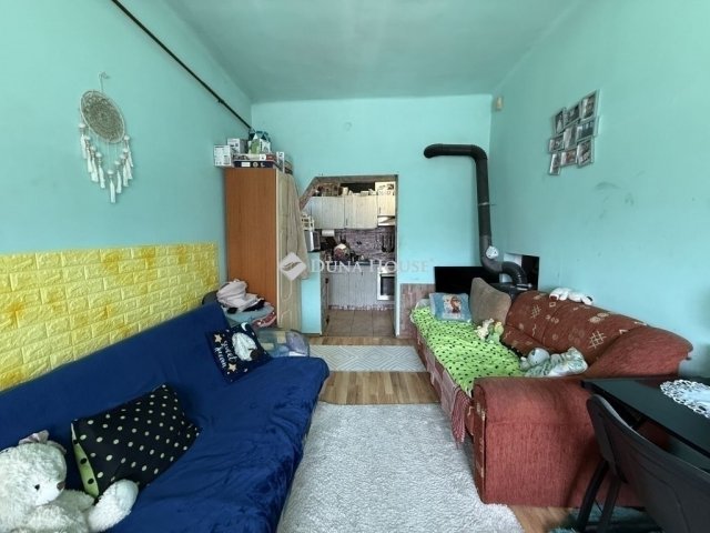 Eladó téglalakás, Monoron 90 M Ft, 7 szobás