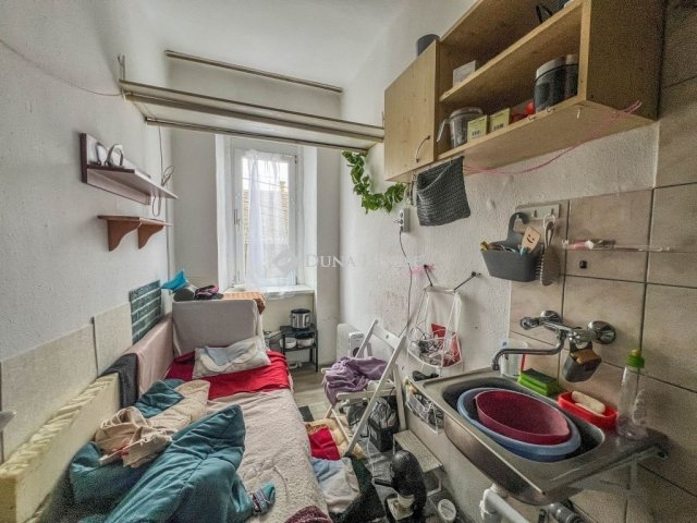 Eladó téglalakás, Budapesten, XX. kerületben 14.9 M Ft, 1 szobás