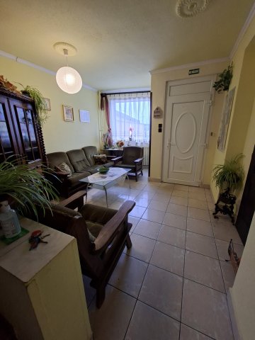 Eladó hotel, Egerben 160 M Ft, 8 szobás / költözzbe.hu