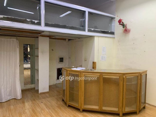 Eladó üzlethelyiség, Debrecenben 42 M Ft / költözzbe.hu