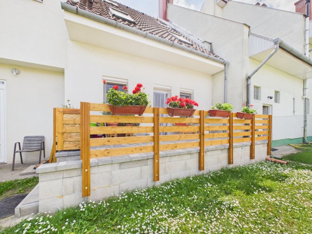 Eladó téglalakás, Mosonmagyaróváron, Rábl közben 59.99 M Ft