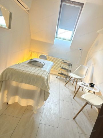 Kiadó üzlethelyiség, Tatán 140 E Ft / hó, 1 szobás