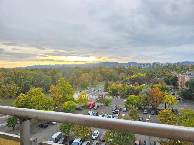 Eladó panellakás, Budapesten, IV. kerületben 77.9 M Ft