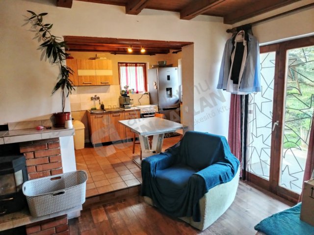 Kiadó családi ház, albérlet, Törökbálinton, Rozmaring utcában