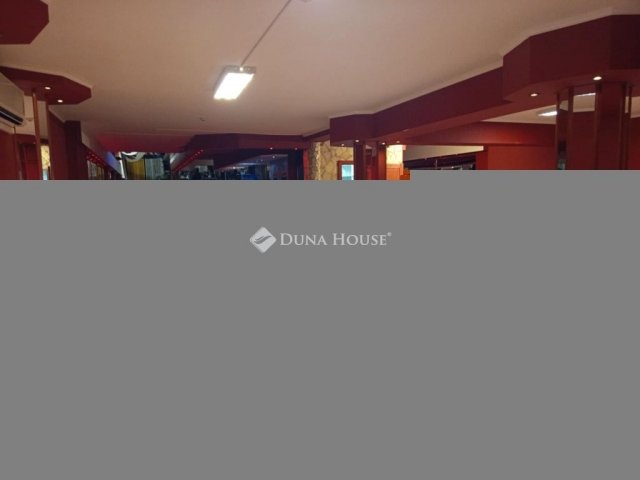 Eladó ipari ingatlan, Komlón 95 M Ft / költözzbe.hu