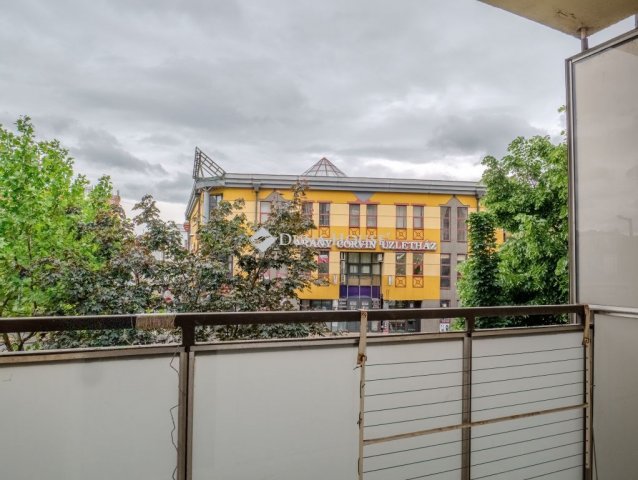 Eladó panellakás, Miskolcon, Arany János utcában 29.9 M Ft