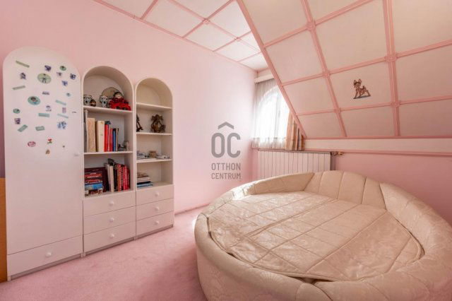 Eladó családi ház, Budapesten, XX. kerületben 249 M Ft, 6 szobás