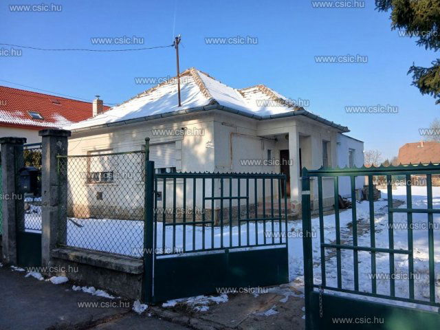 Eladó családi ház, Törökbálinton 119.5 M Ft, 4 szobás