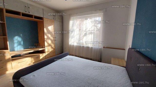 Eladó téglalakás, Budapesten, II. kerületben 99.5 M Ft, 3 szobás