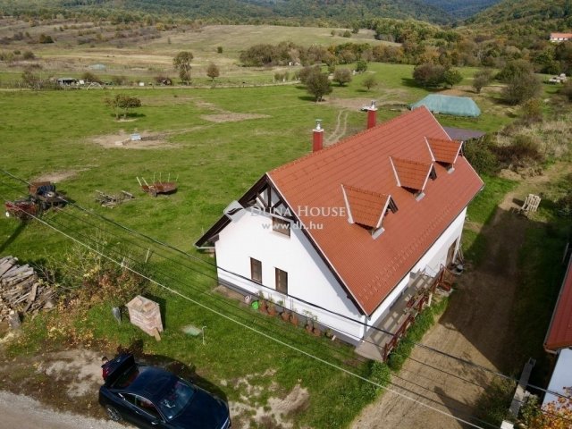 Eladó családi ház, Pilisszentlászlón 116 M Ft, 4 szobás