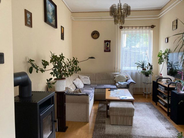 Eladó családi ház, Budapesten, III. kerületben 399 M Ft