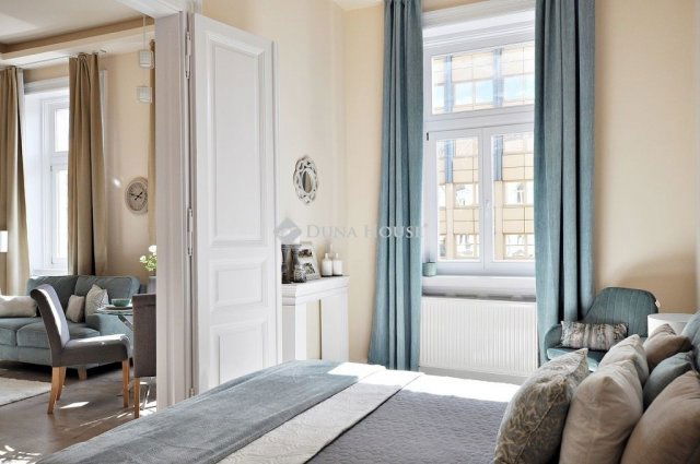 Eladó téglalakás, Budapesten, VII. kerületben 99.5 M Ft