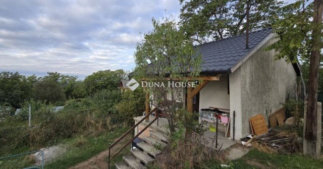 Eladó nyaraló, Pákozdon 29.99 M Ft, 1 szobás