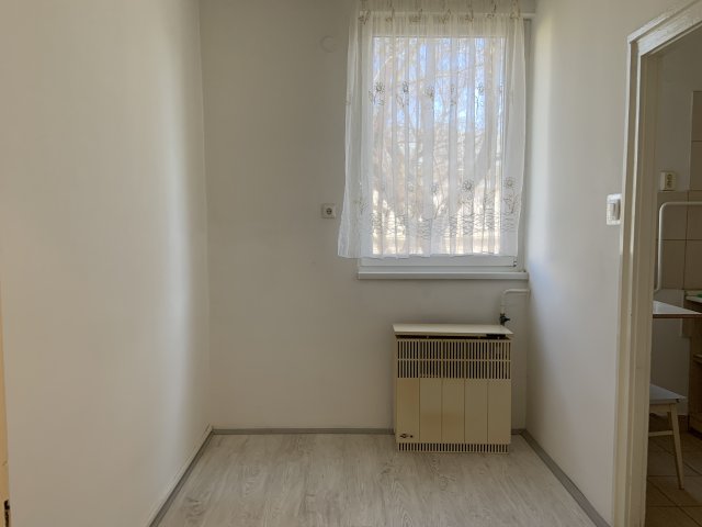 Eladó téglalakás, Debrecenben, Alkotmány utcában 46.7 M Ft