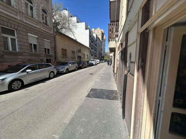 Kiadó üzlethelyiség, Budapesten, VIII. kerületben 160 E Ft / hó