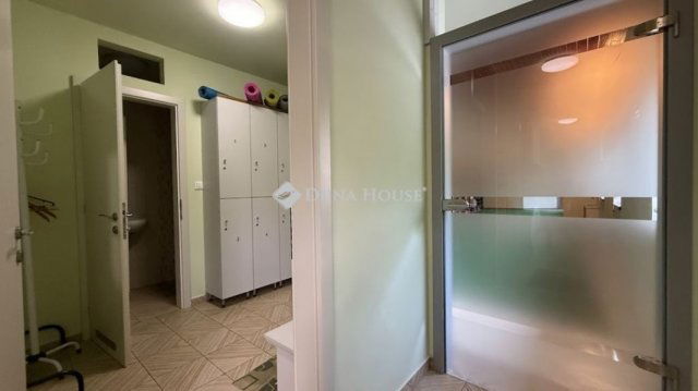 Eladó családi ház, Szentgotthárdon 129.9 M Ft, 5 szobás